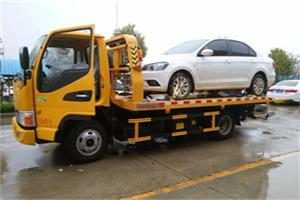 莲湖附近拖车救援24小时服务热线